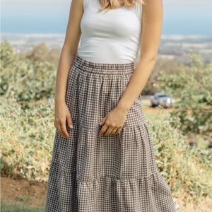 Neuflora Olinda Skirt Size Medium